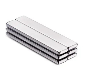 Magnesy neodymowe Magnesy prętowe N52 Taśma magnetyczna ziem rzadkich Dostosowane