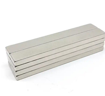 Niestandardowe trwałe magnesy prętowe N35-N52 Silny blok magnesów prostokątnych
