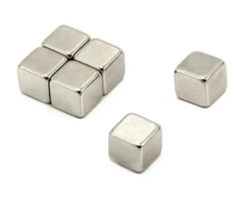 Stały magnes blokowy OEM, spiekany materiał magnesu neodymowego