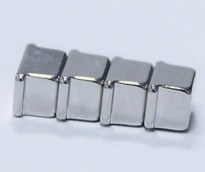 Magnetyczne magnesy neodymowe N35 Siła magnesu w kształcie Dostosowane