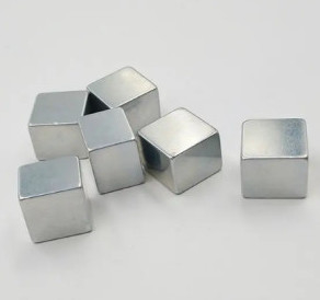Niestandardowe magnesy neodymowe ziem rzadkich Trwałe super mocne magnesy neodymowe N52