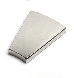Kształt Niestandardowe magnesy neodymowe Rare Earth Super Silna powłoka fosforanująca