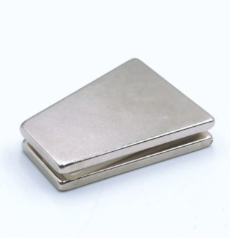 Kształt Niestandardowe magnesy neodymowe Rare Earth Super Silna powłoka fosforanująca
