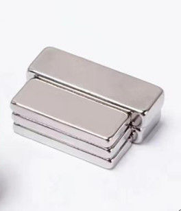 Zn Coating Block Magnes NdFeB Mocne spiekane magnesy neodymowe