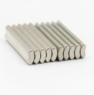 Dostosowany magnes neodymowy łukowy N35SH Stały magnes NdFeB