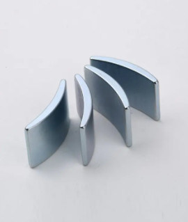 Trwałe spiekane magnesy NdFeB z łukiem stałym Dostępna próbka stałego magnesu silnikowego